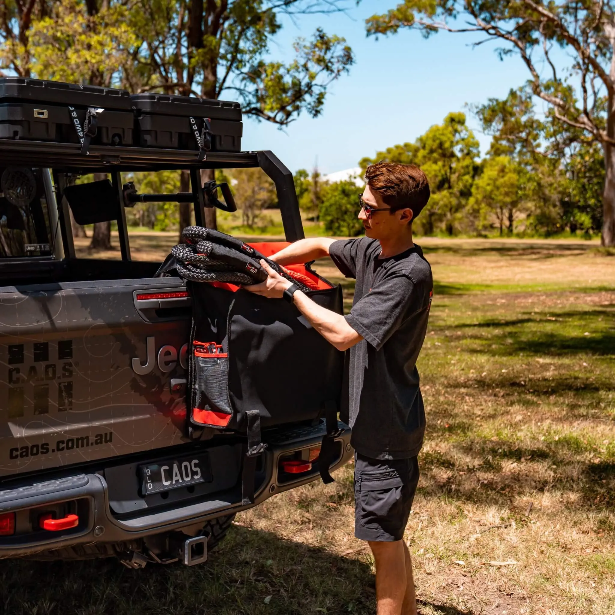 CAOS Tailgate Bag   Protection Mat (Black)