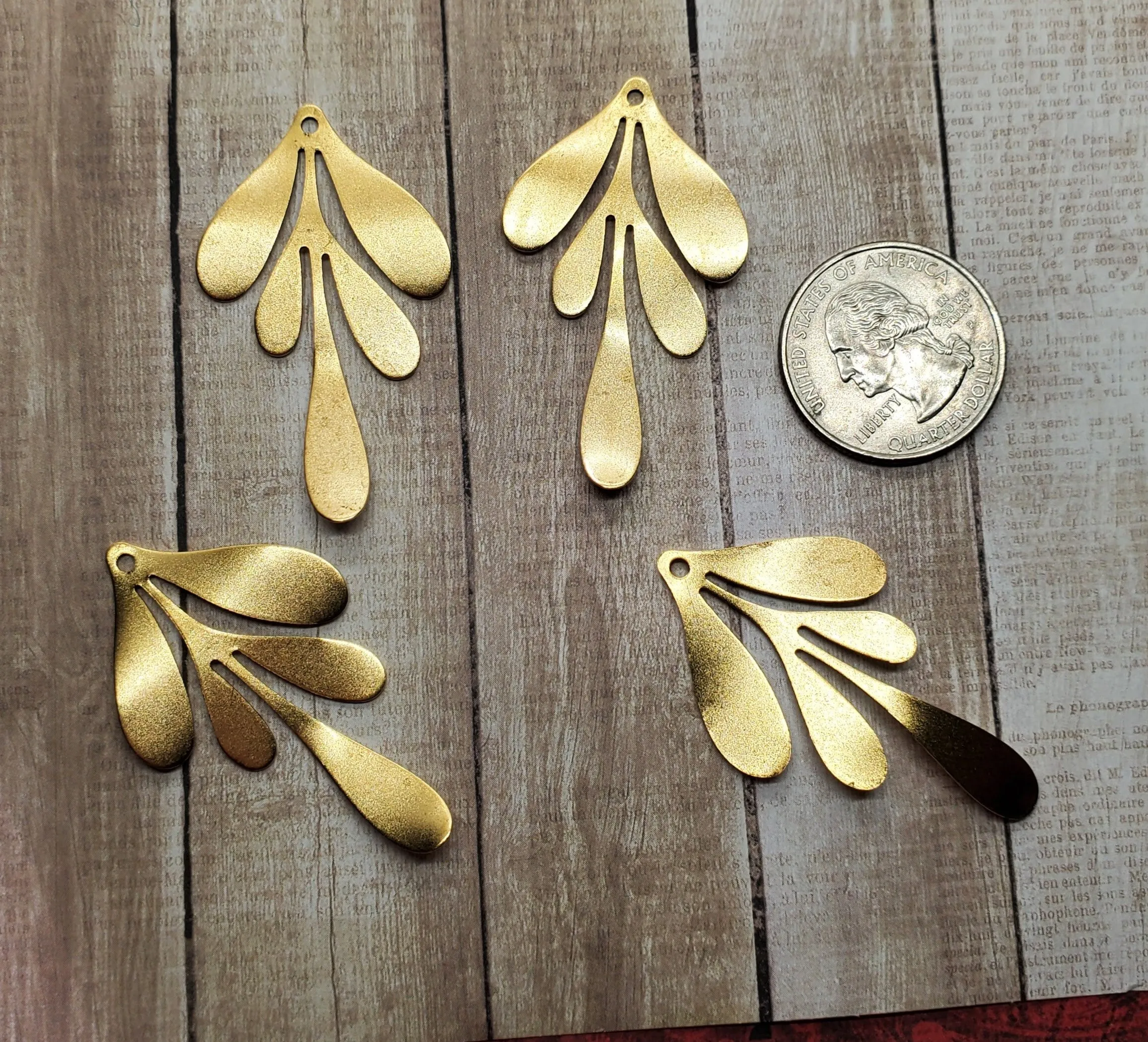 Matte Gold Ox Leaf Charm Stampings (4) - GOBF5